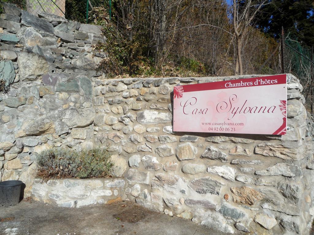 Chambres D'Hotes Casa Sylvana Saint-Dalmas-de-Tende Exterior foto