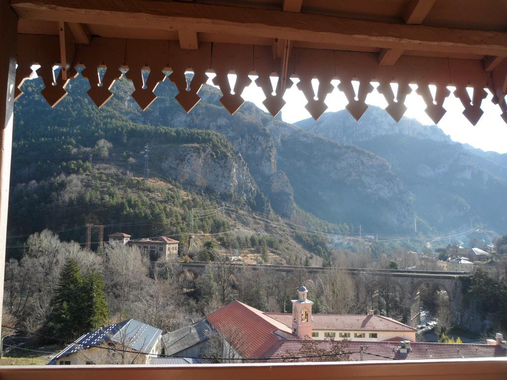 Chambres D'Hotes Casa Sylvana Saint-Dalmas-de-Tende Exterior foto